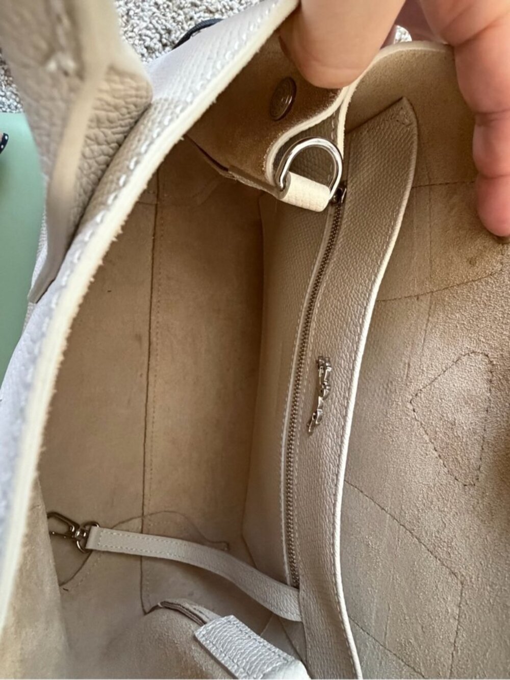 Longchamp Roseau Textured Cream Satchel with Silver Hardware - Picture 5 of 9